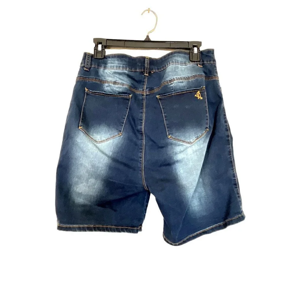 VIP Bermuda Jean Shorts 33 - Picture 5 of 7